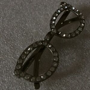 Vintage rhinestone glass pendent